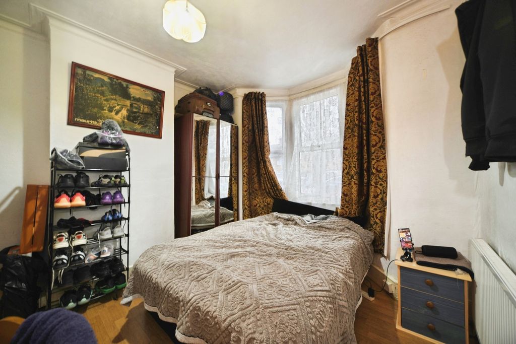 Property photo 3 of 21 Pbox-Img.Jpg