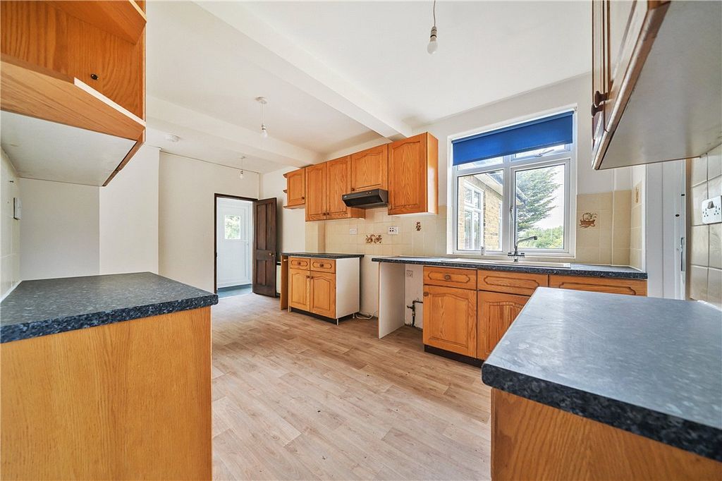 Property photo 3 of 27 Picture No. 03