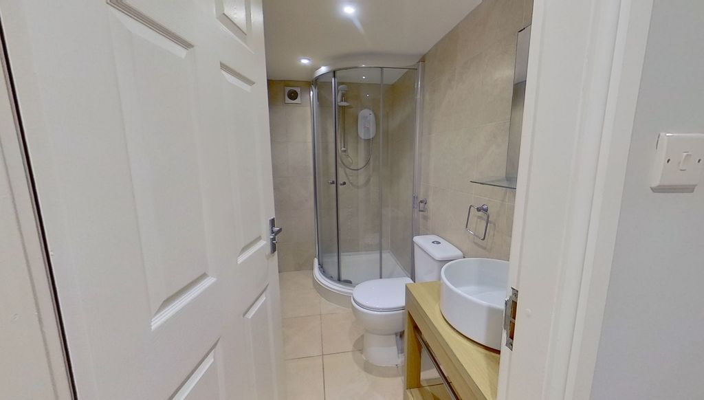 Property photo 3 of 12 6-Archery-Street-09202022125134.Jpg