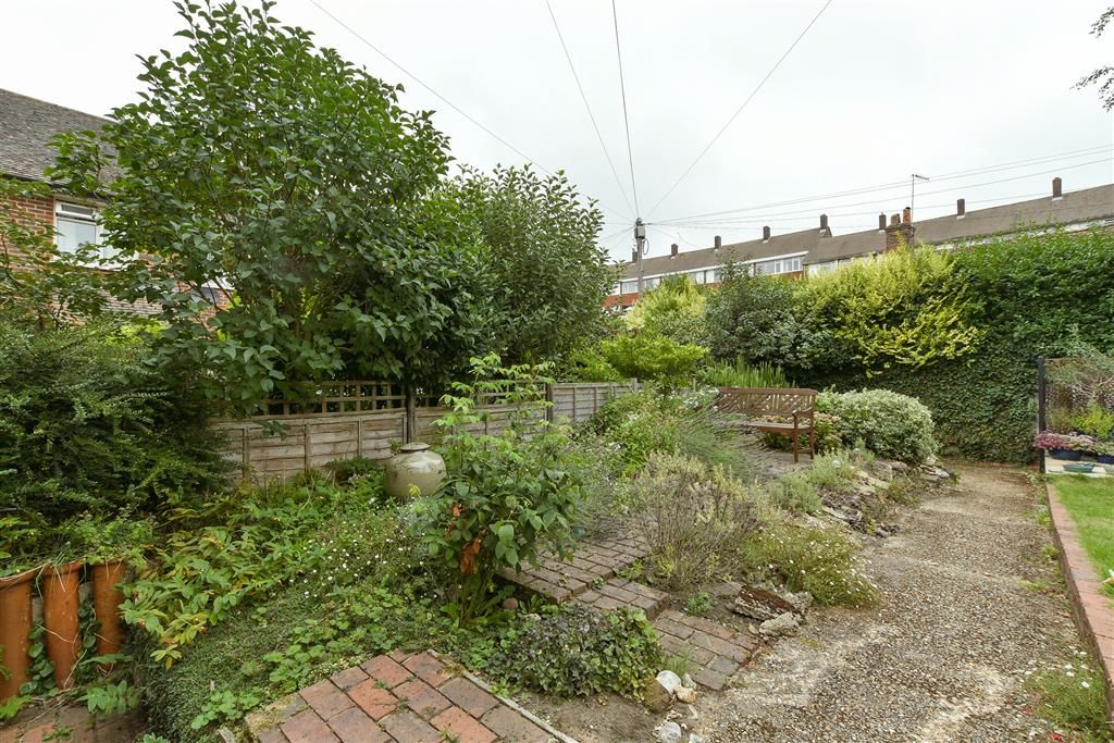 Property photo 2 of 15 Front Garden