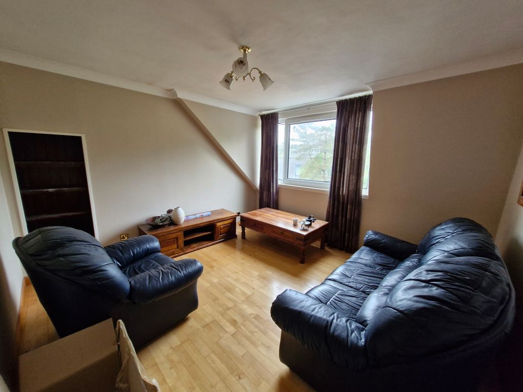 Property photo 2 of 10 2