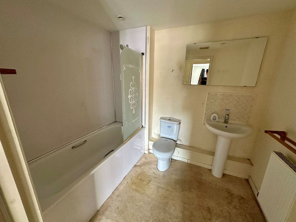 Property photo 2 of 4 Image 2