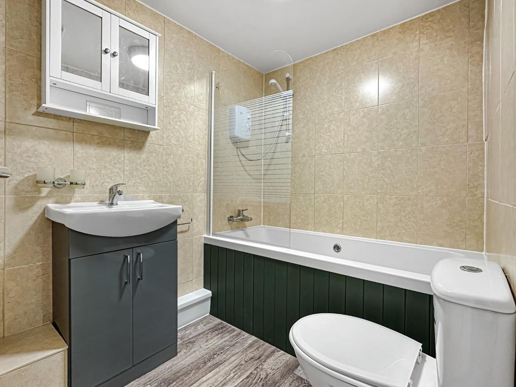 Property photo 3 of 6 Aa8477E7Fdadb511125De1Ec0Ca15B1d4896Adeb.Jpg