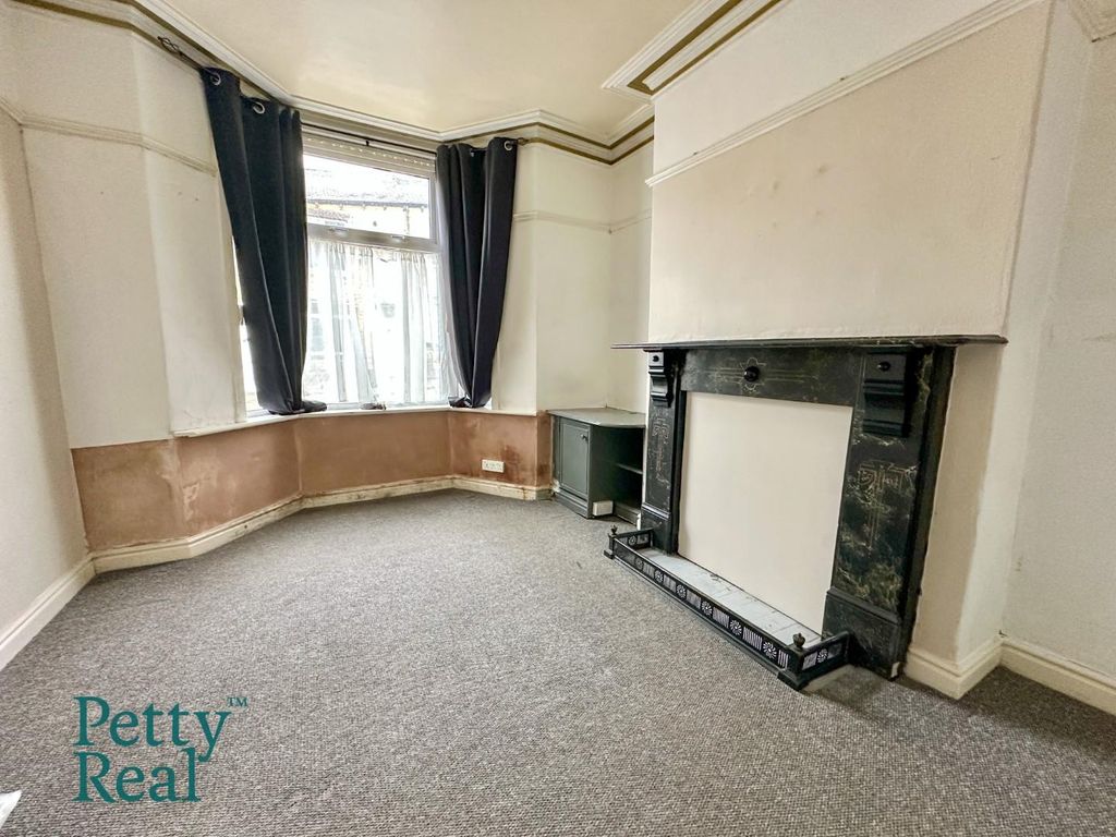 Property photo 1 of 12 C9A7Db25-9692-4D06-Aade-82413A6A8A7B.Jpeg