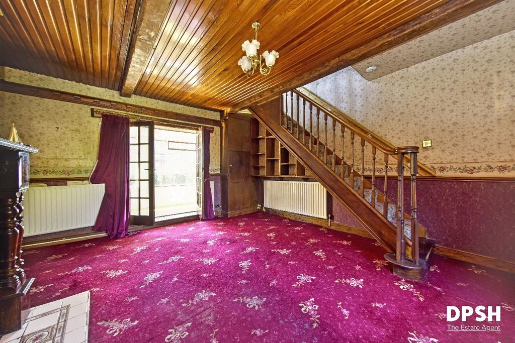 Property photo 3 of 24