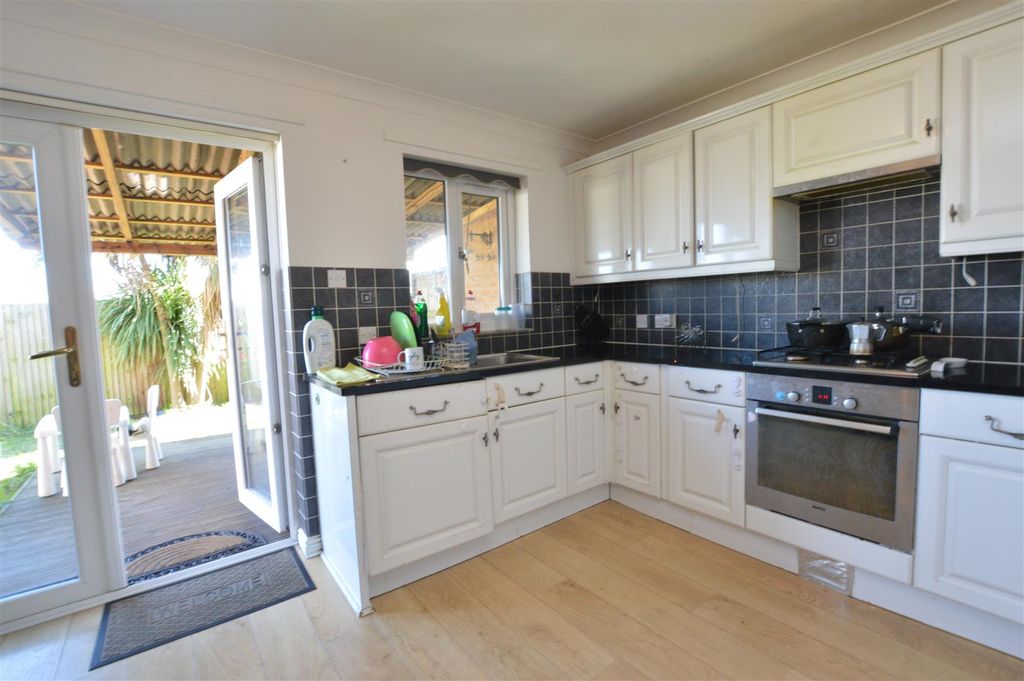 Property photo 2 of 9 Dsc_1450.Jpg