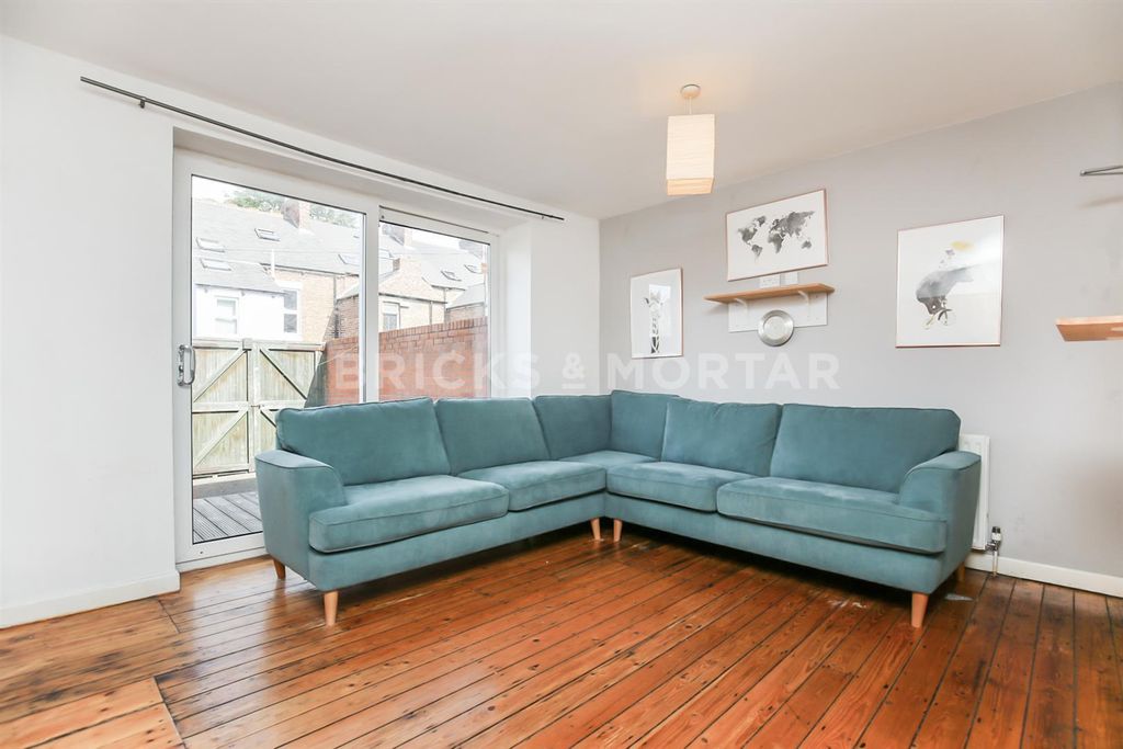 Property photo 2 of 11 2.Jpg