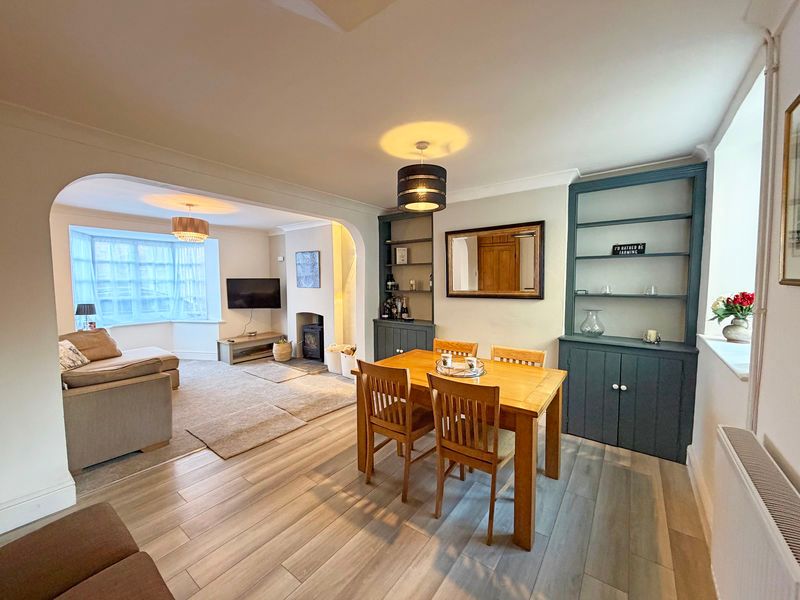 Property photo 2 of 18 Dining Room