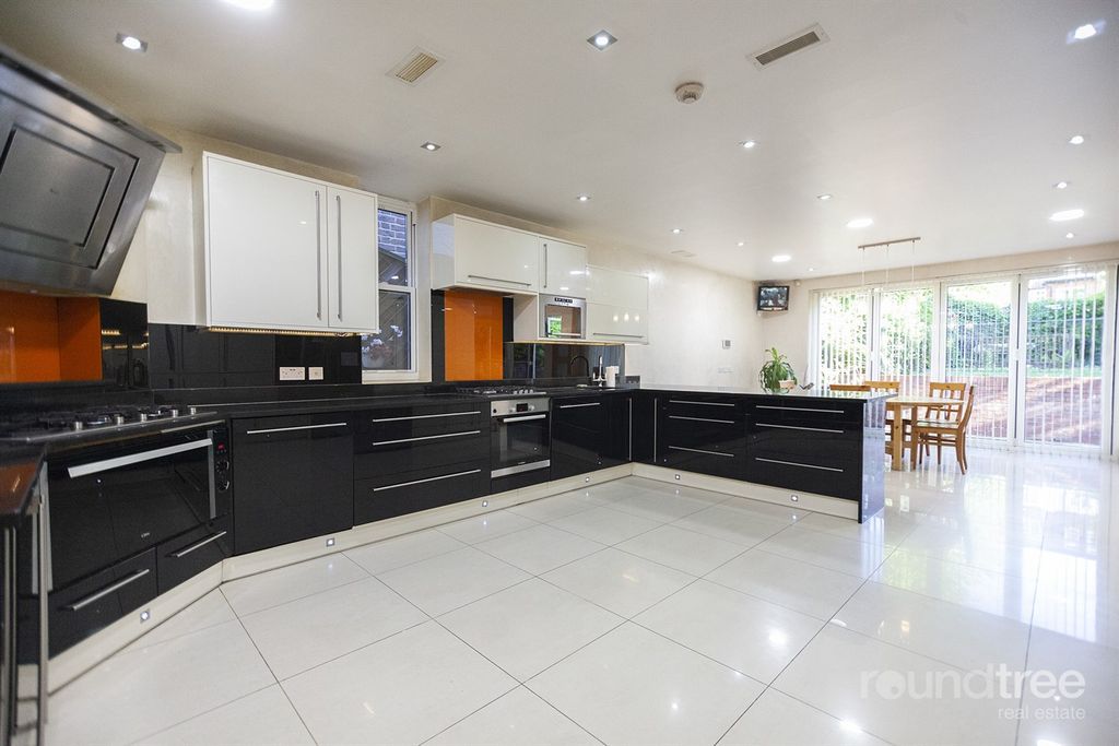 Property photo 3 of 11 Other