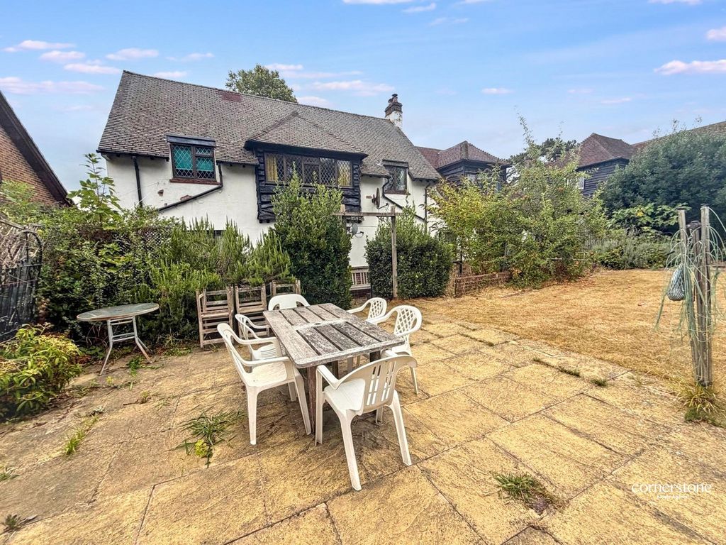 Property photo 3 of 29