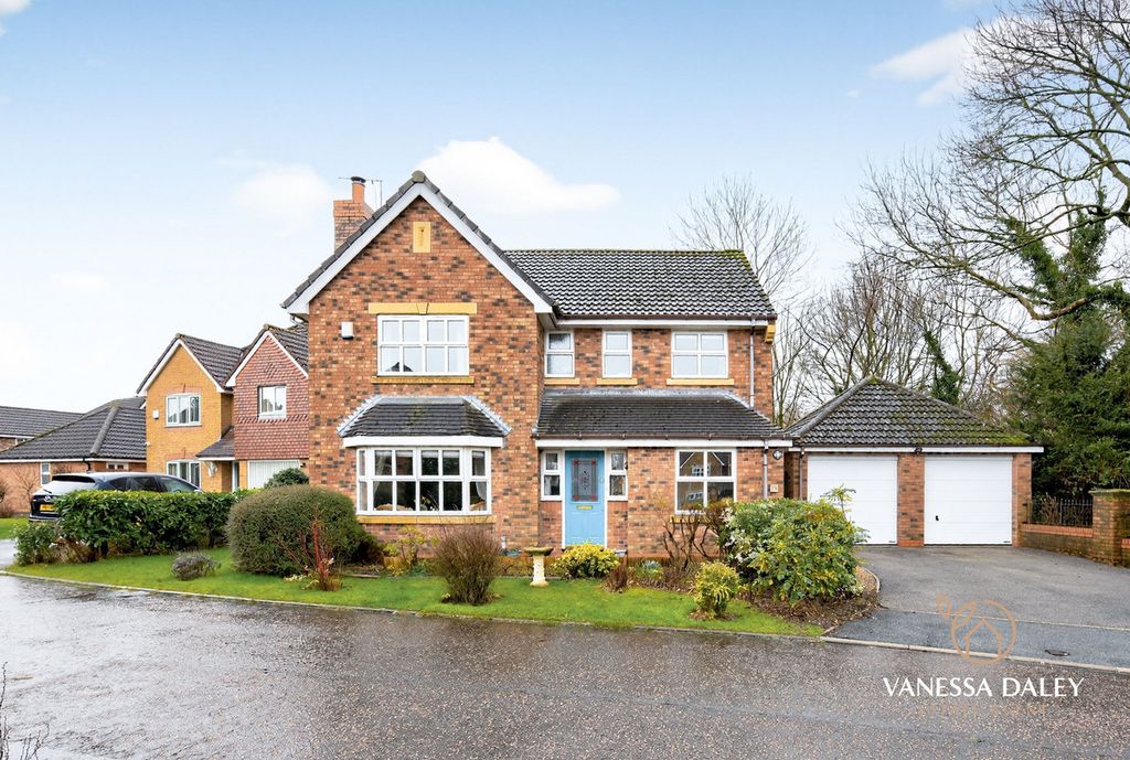 Property photo 1 of 37