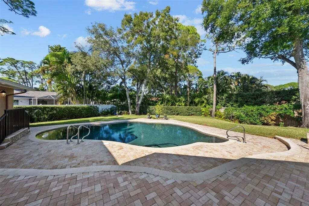 Property photo 2 of 20 <Alttext/>
