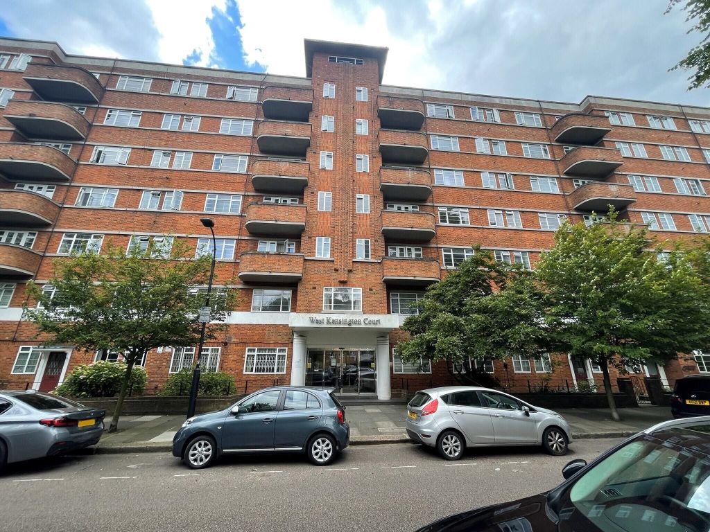 Property photo 1 of 2