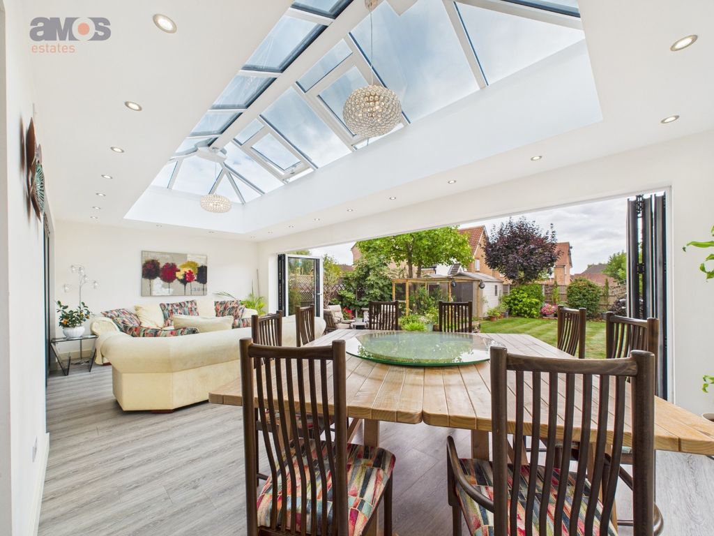 Property photo 2 of 24 4453903