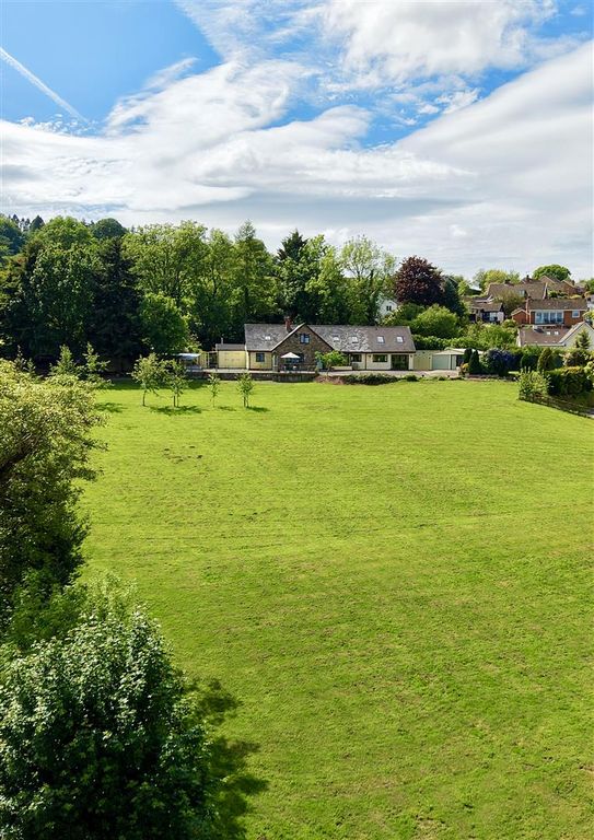 Property photo 2 of 23 Dji_Fly_20260521_151410_0857_1779372933455_Photodd