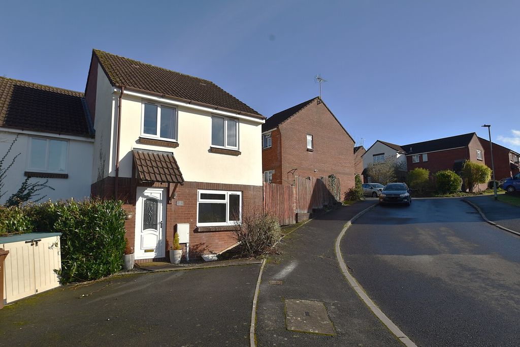 Property photo 1 of 15 Seddons Tiverton