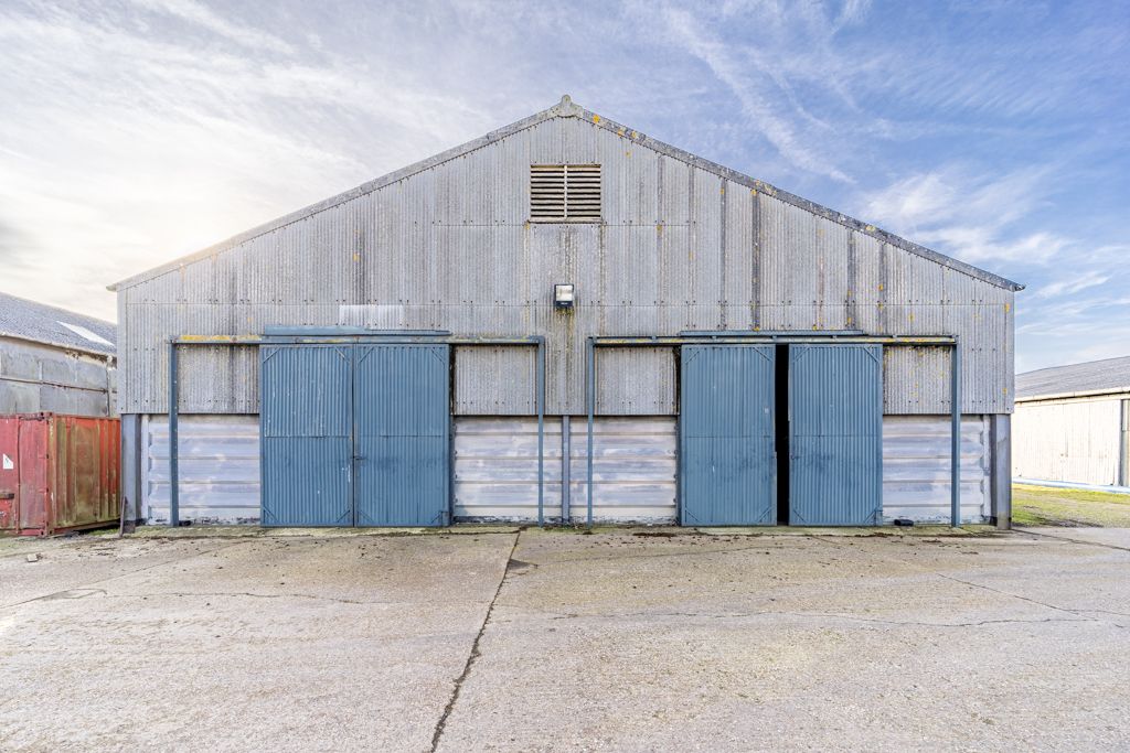 Property photo 1 of 4