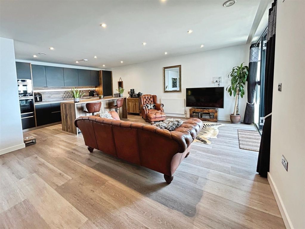 Additional image 9 of 2 bed flat for saleThe Sail, 2 Beach Drive, Ramsgate CT11