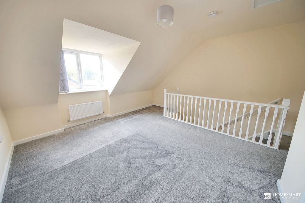 Property photo 2 of 24 Main Bedroom With En Suite