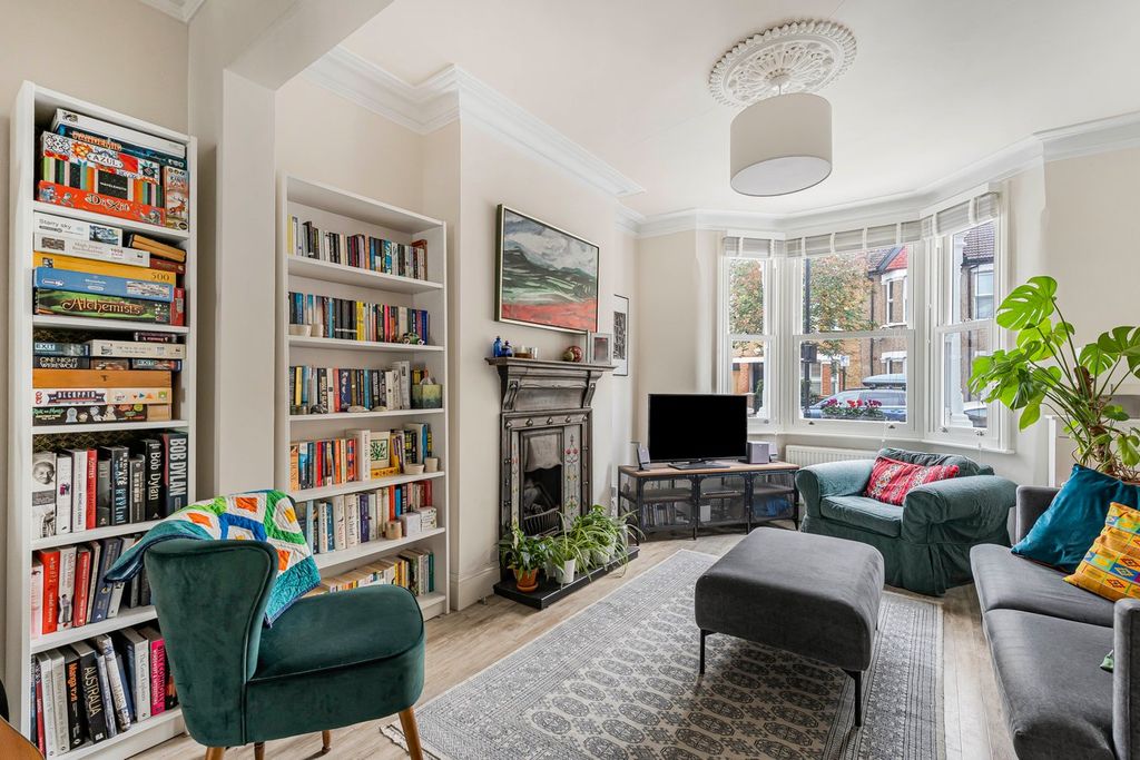 Property photo 2 of 15