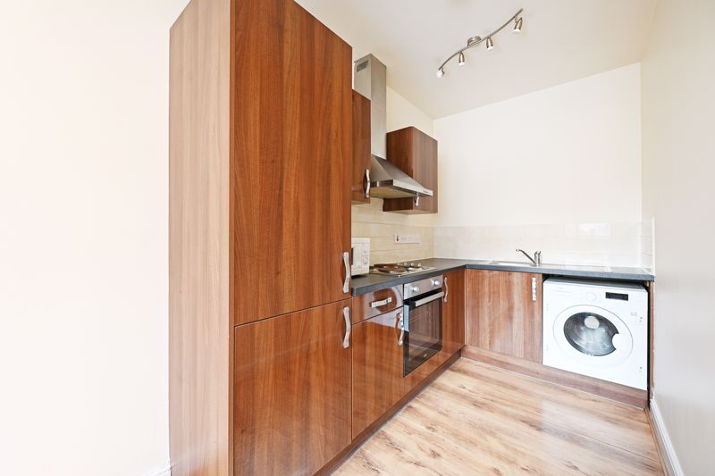 Property photo 1 of 10 Studio Living Space