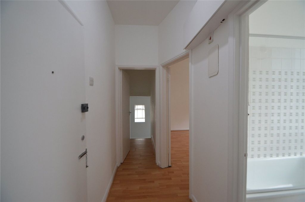 Property photo 3 of 13 Picture No. 29