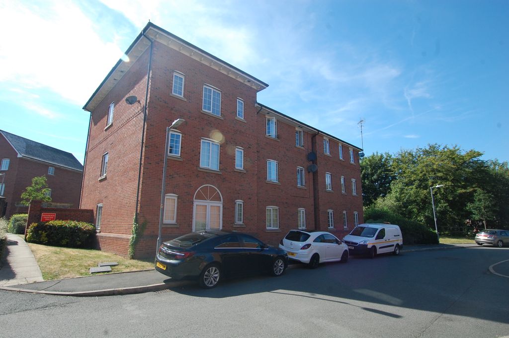 Property photo 1 of 8