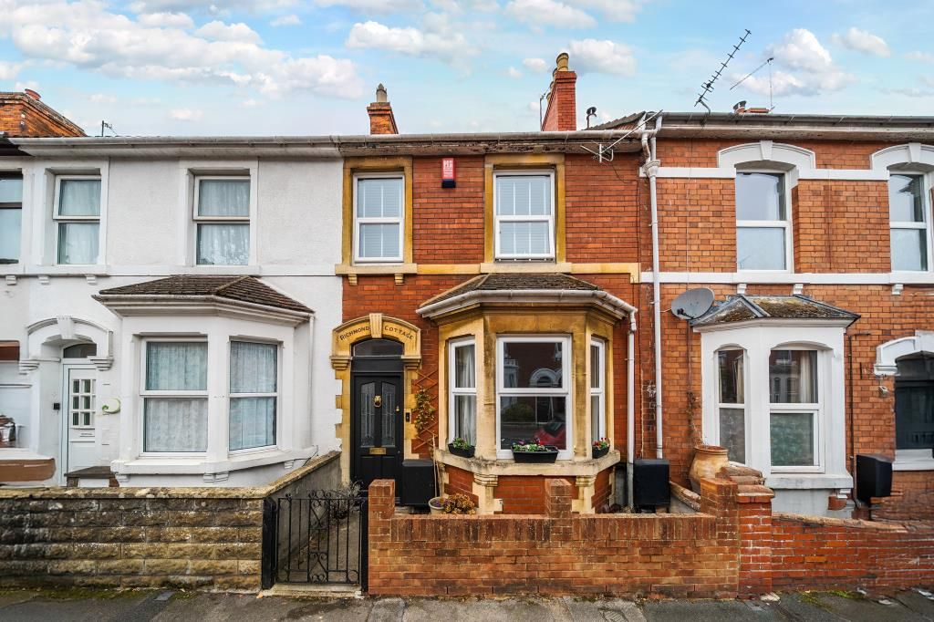 Property photo 1 of 20 External Front