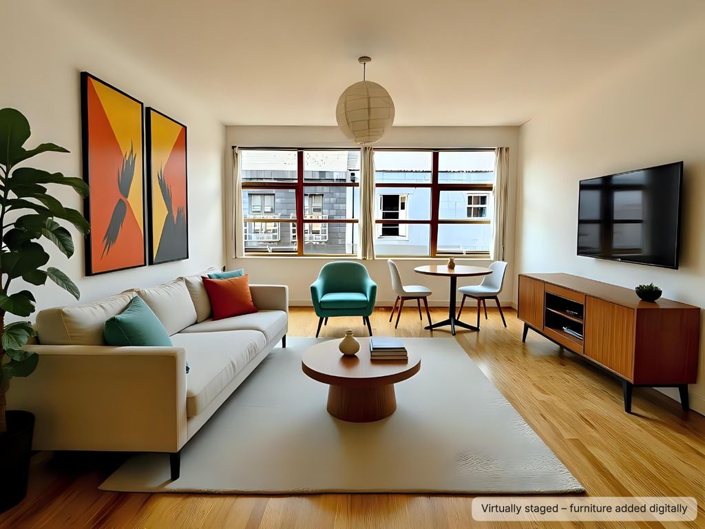 Property photo 2 of 16 4457733