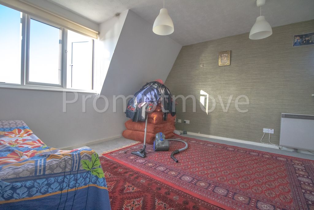 Property photo 3 of 9 Na