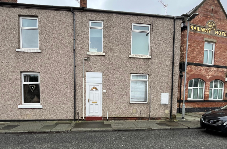 Property photo 2 of 11