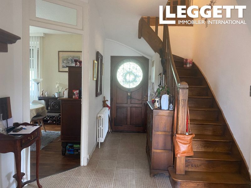 Property photo 3 of 10