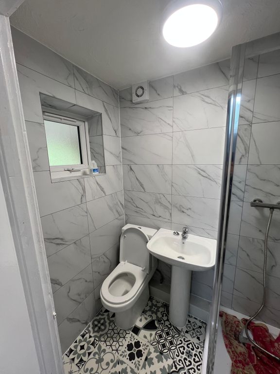 Property photo 3 of 24