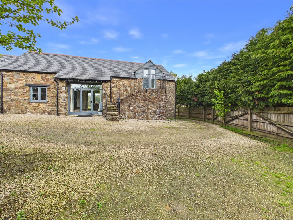 Property photo 1 of 18 Picture No. 41