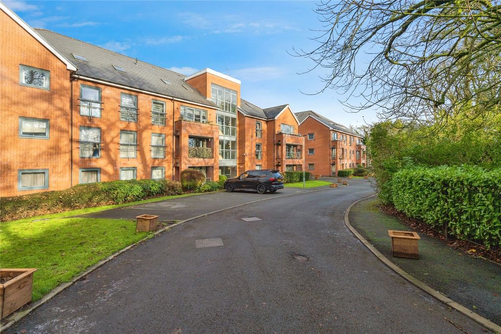 Property photo 2 of 23 Picture No. 62