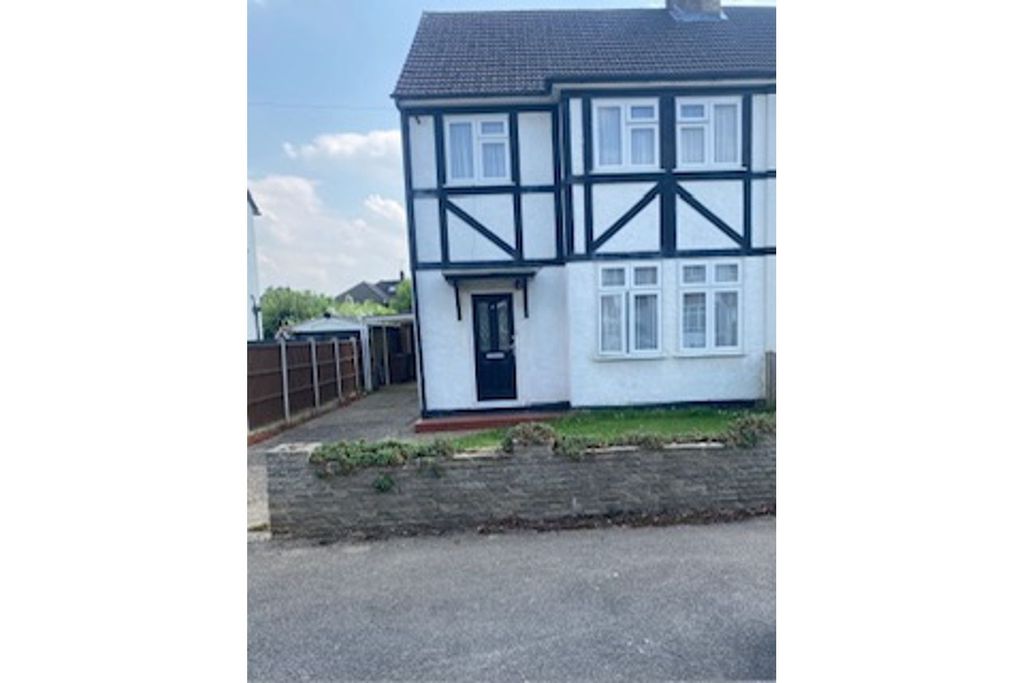 Property photo 1 of 16