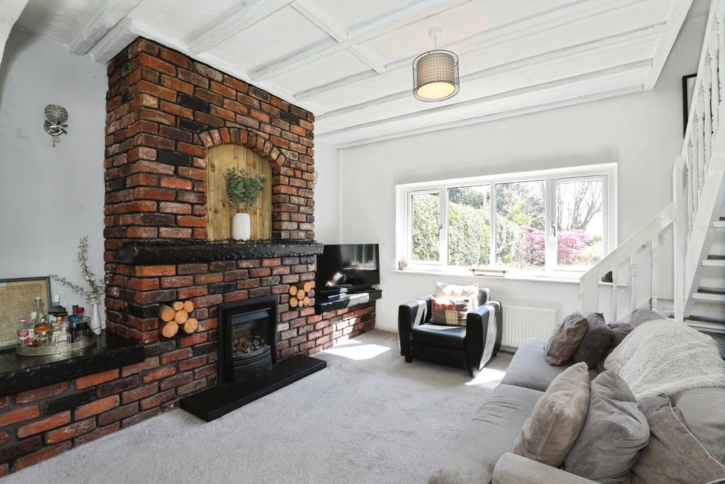 Property photo 2 of 15 Open Plan Living