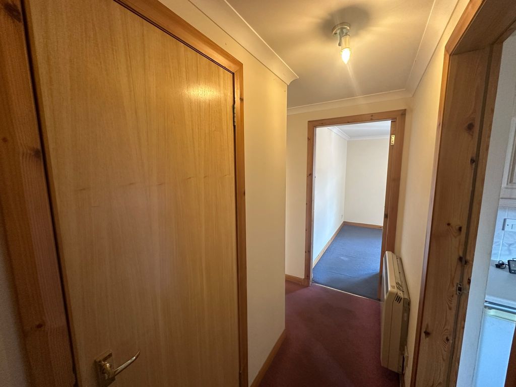 Property photo 2 of 18 Gallery