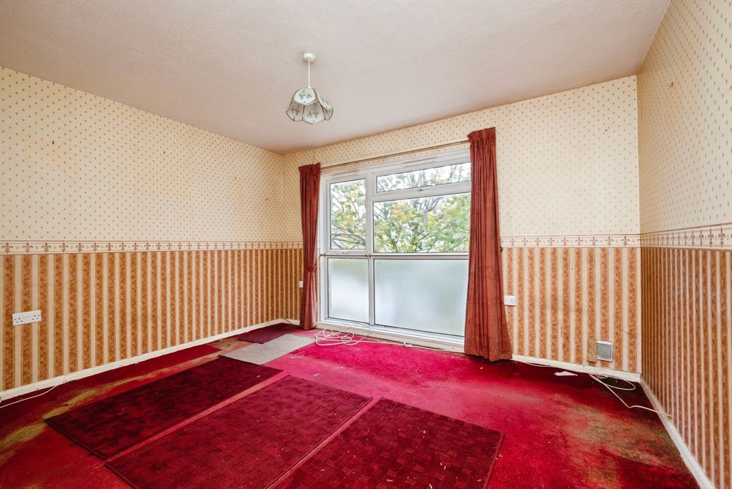 Property photo 3 of 10 Photo