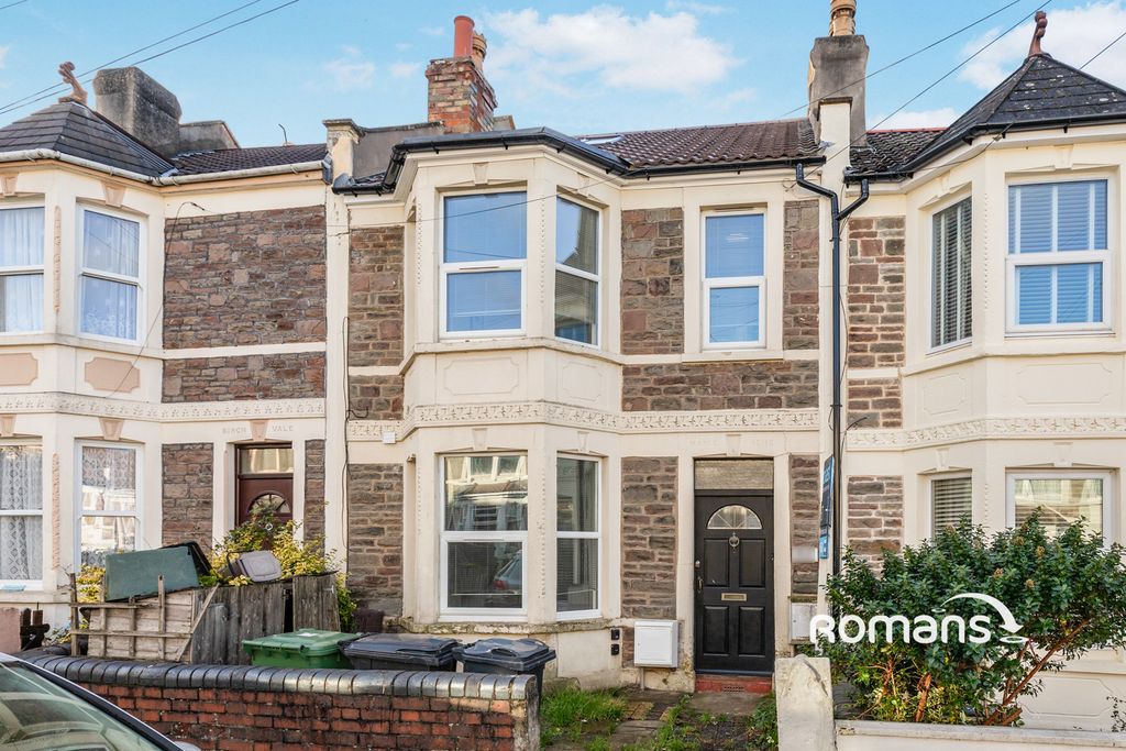 Property photo 1 of 10 Photo