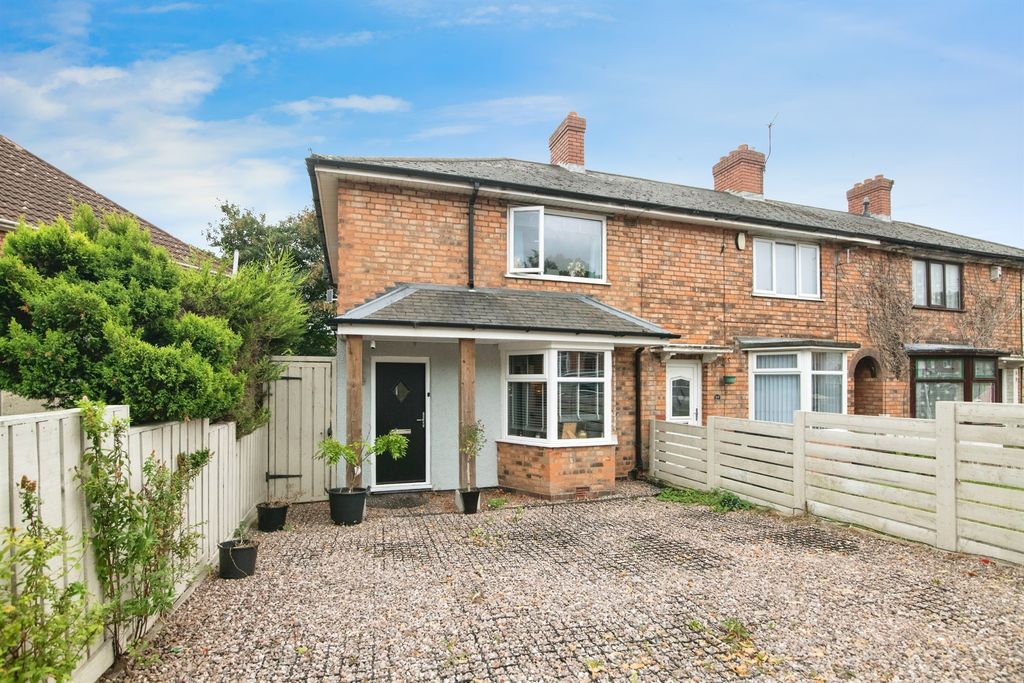 Property photo 2 of 17