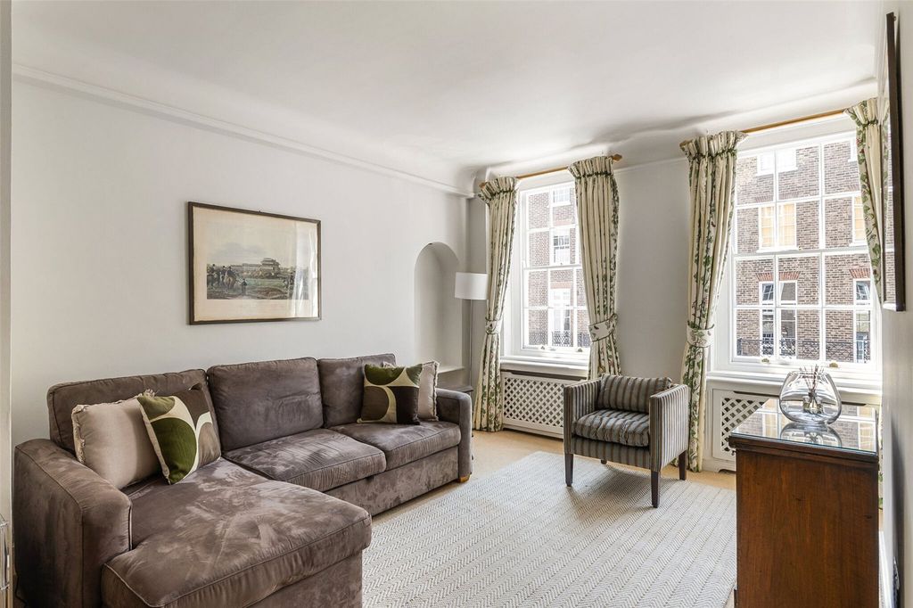 Property photo 2 of 9 Reception Room