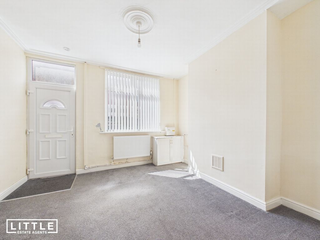 Property photo 2 of 14 Photo 1