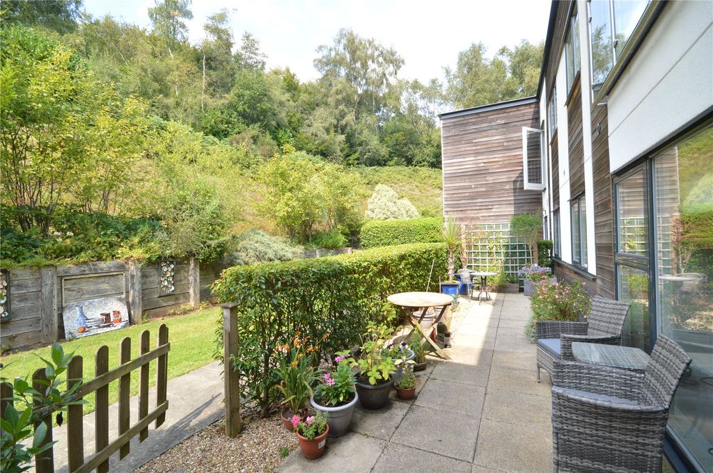 Property photo 3 of 13 Picture No. 23