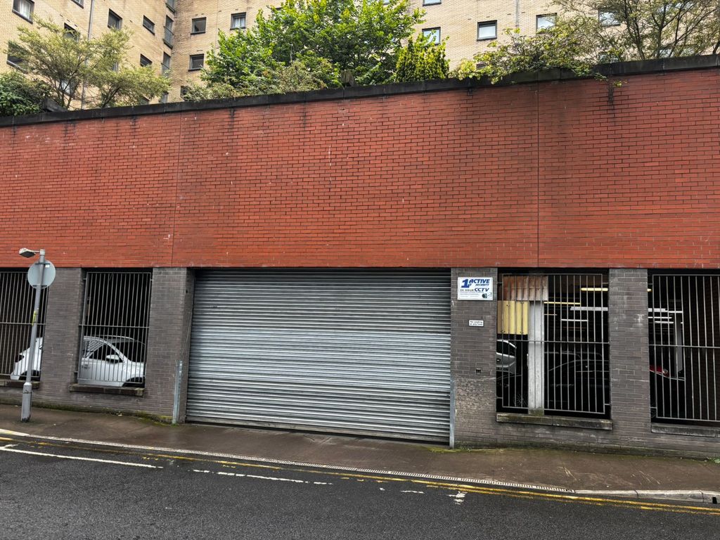 Property photo 1 of 3