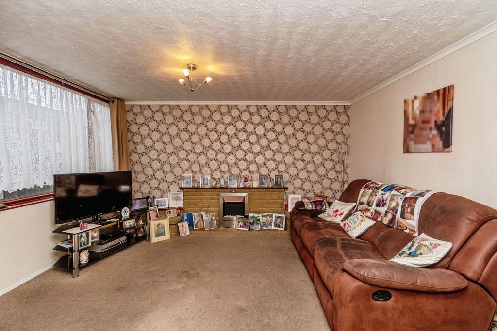 Property photo 2 of 20 Pbox-Img.Jpg