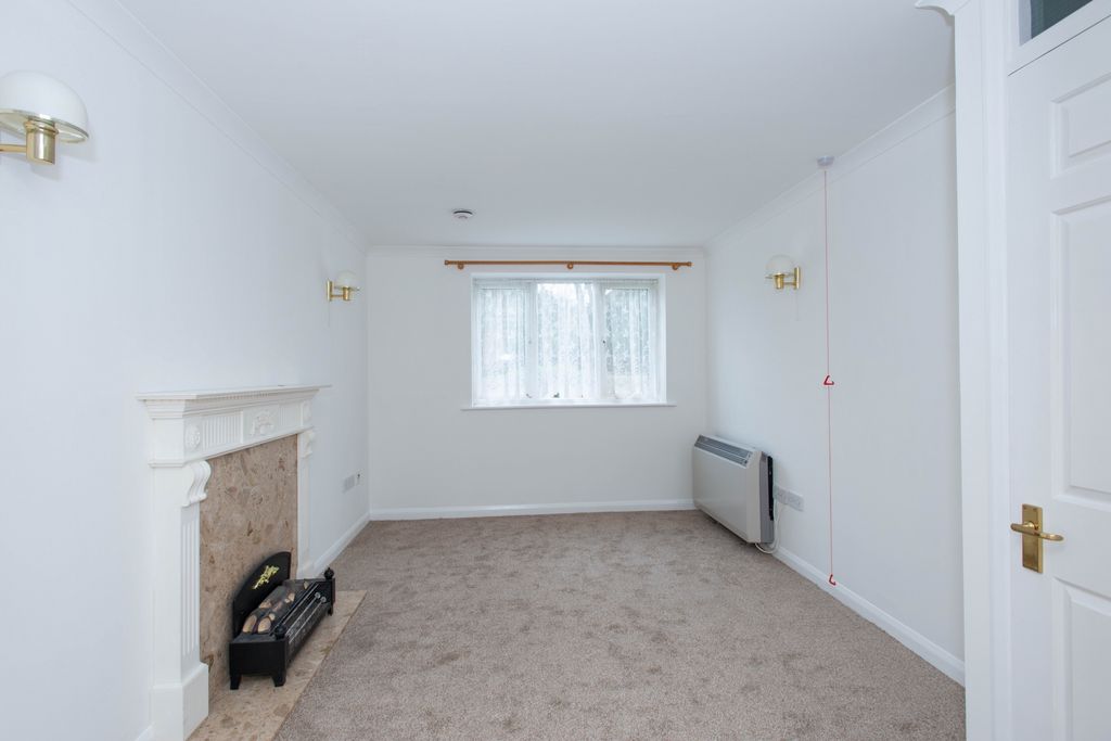 Property photo 2 of 19 Photo 1