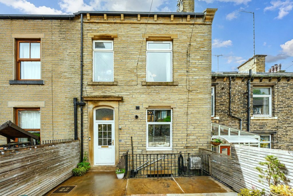 Property photo 1 of 28 Picture No. 32