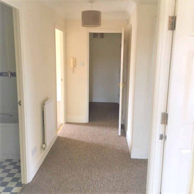 Property photo 3 of 13 Hallway