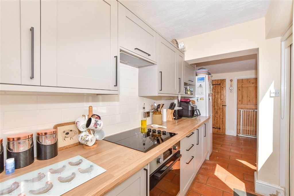 Property photo 3 of 13 Kitchen